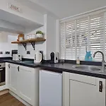Finest Retreats - Duck Down Cottage