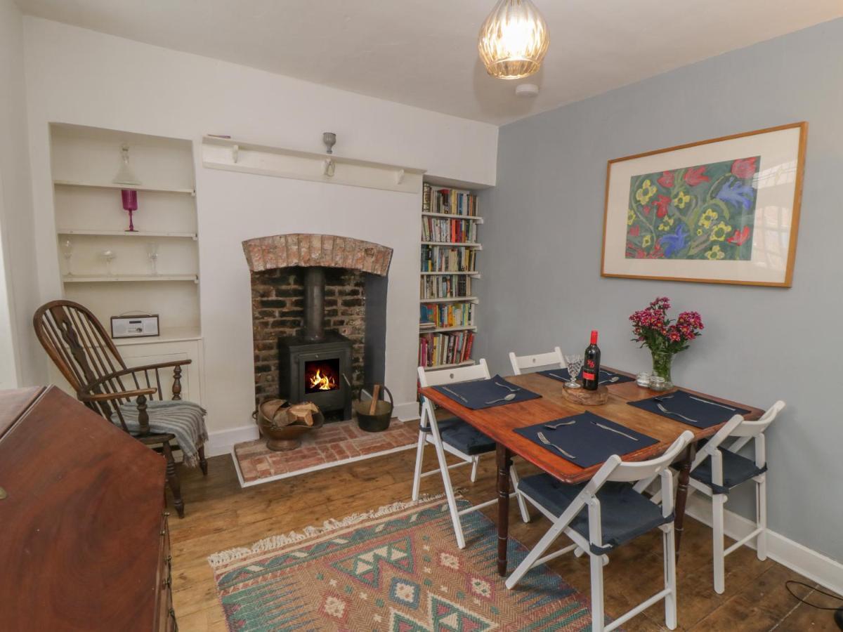 15 Clarence Place Whitby