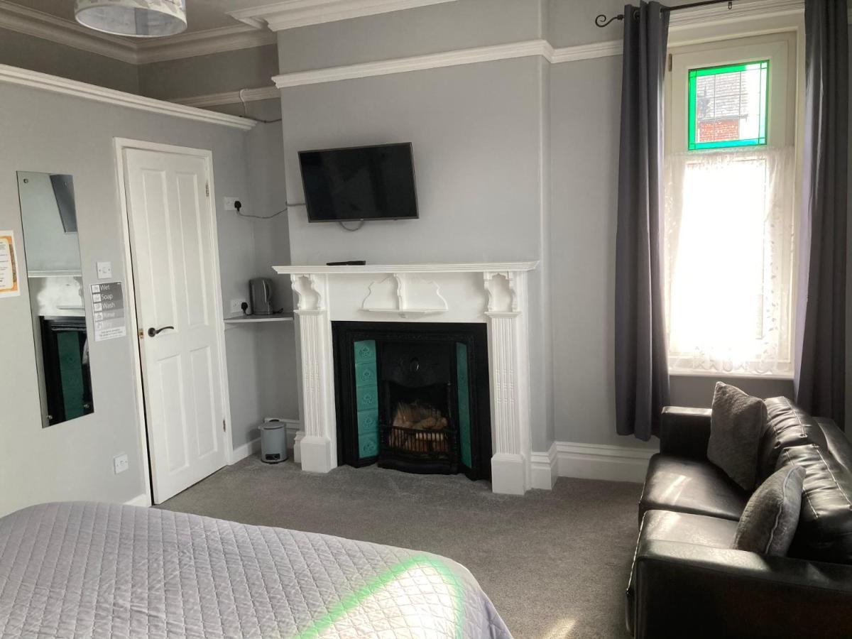 Guest house Rivington House Only *