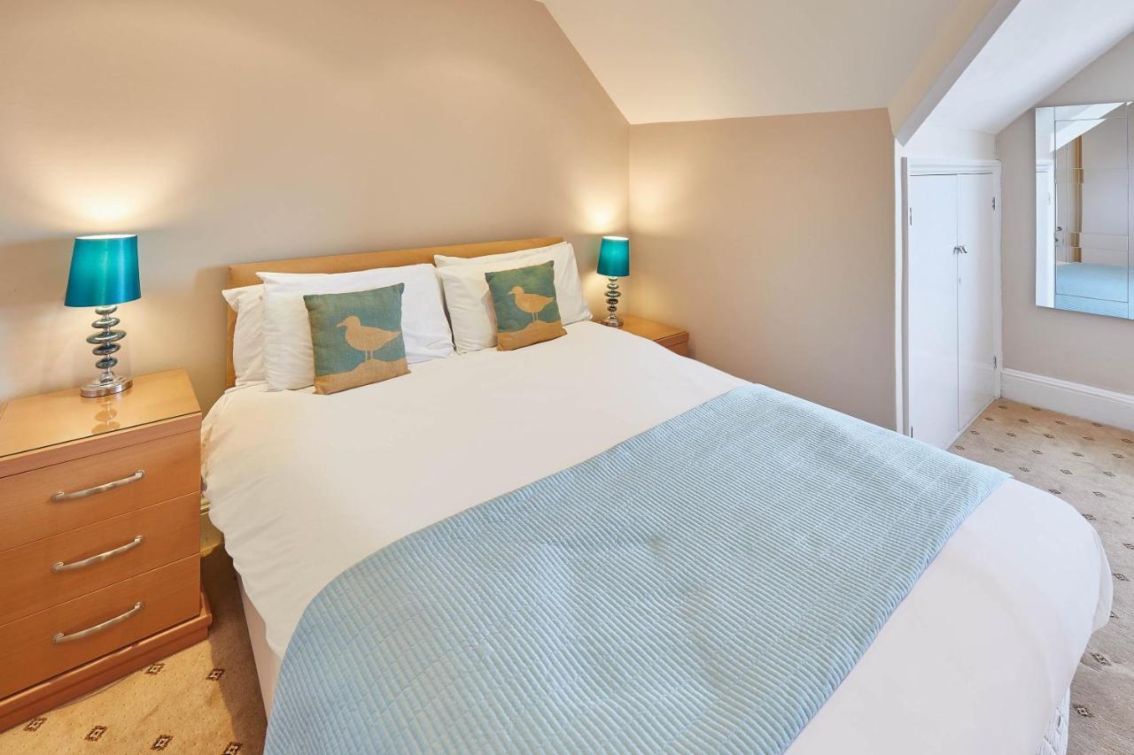 Apartment Host & - Sea View 44 *