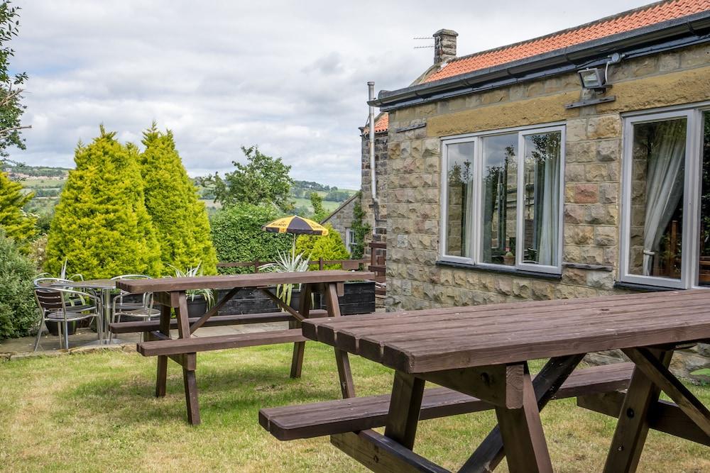 Hotel The Plough Sleights