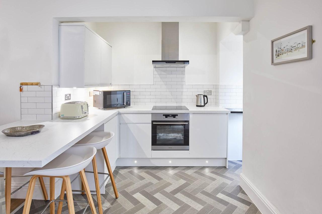 Apartment 1 - Khyber *