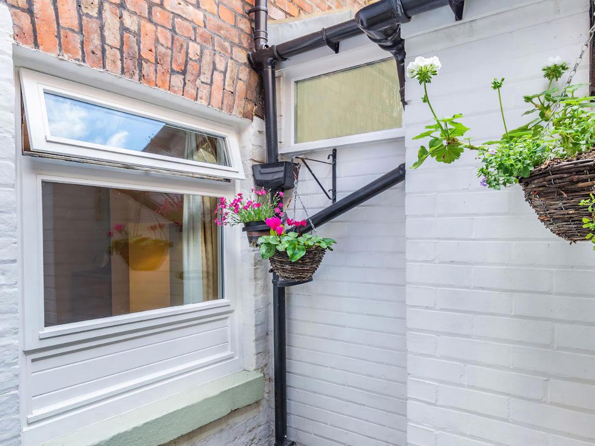 8a Wellington Terrace Whitby