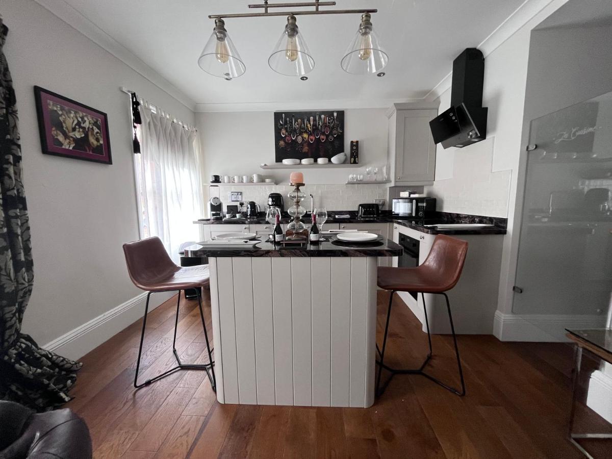 Mulberry Boutique Apartment