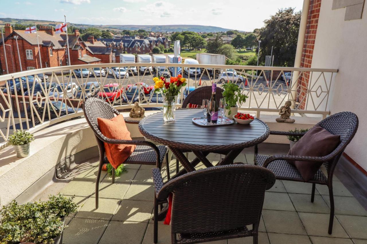 Above & Beyond Apartment Whitby