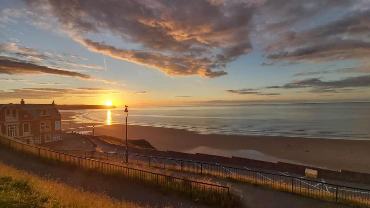 Annie's , . Beautiful Sea Views * Whitby