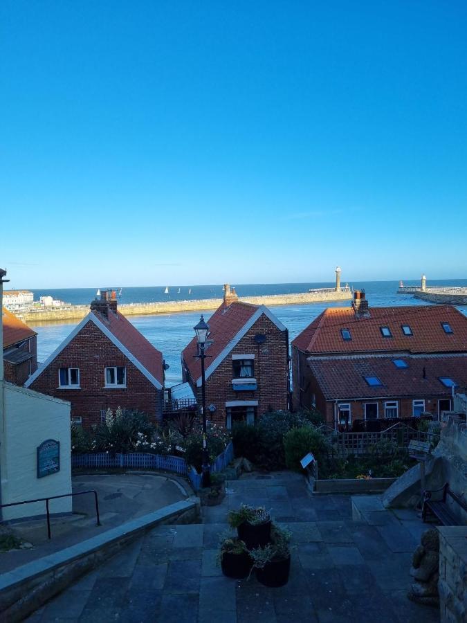 Endeavour - A Wonderful Whitby