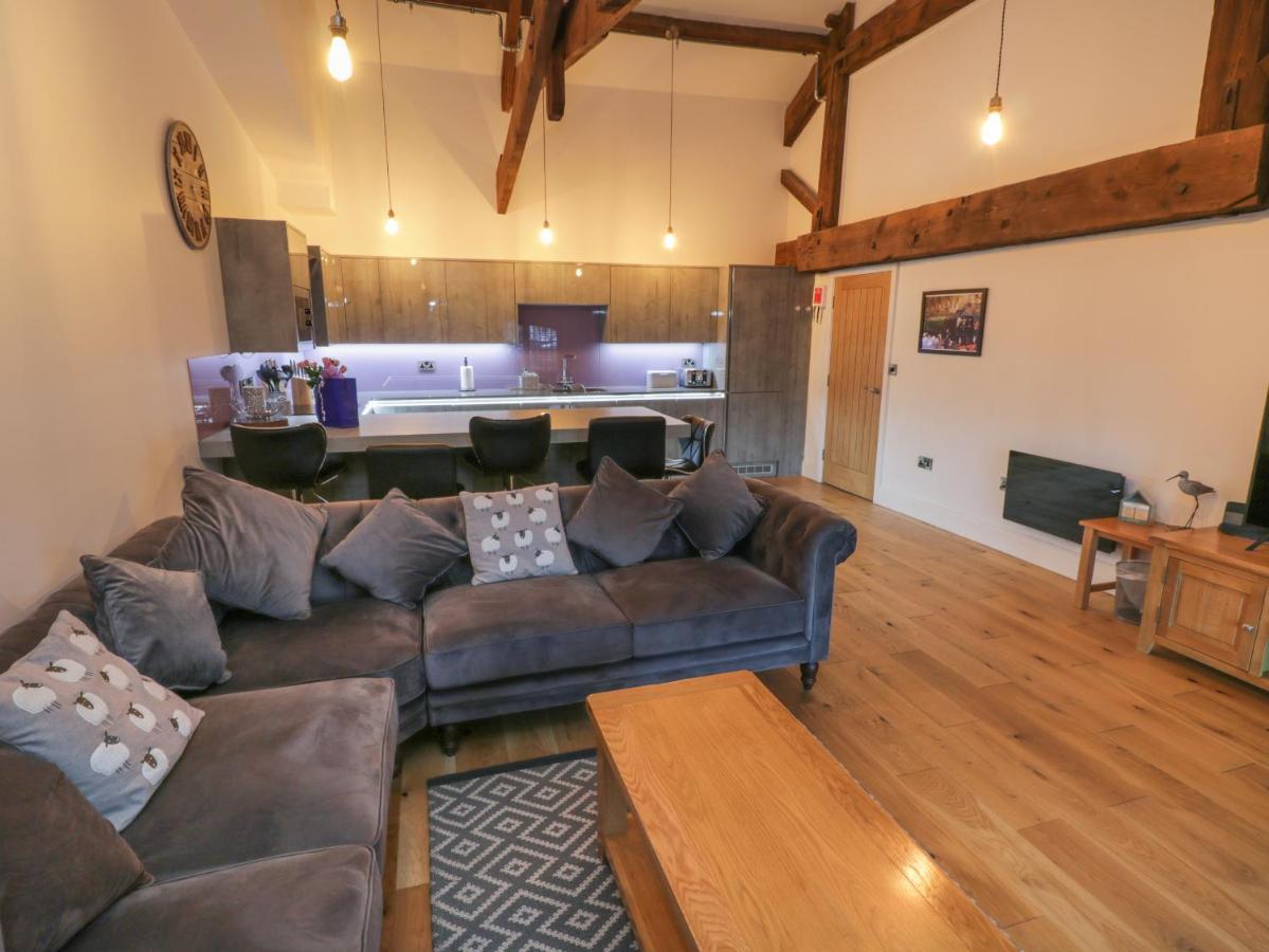 Apartment Flying Scotsman Engine Shed