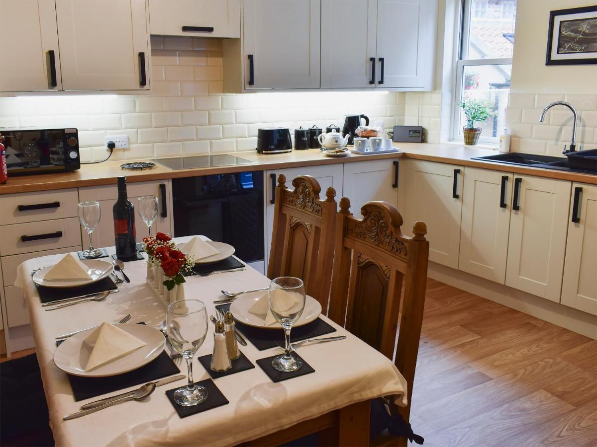 Holiday home Coachman's House *