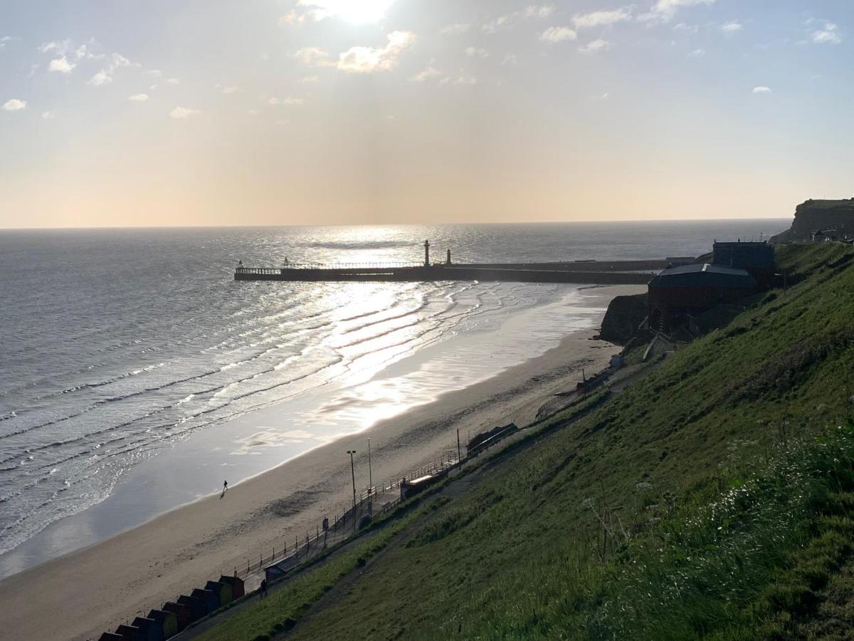 Elysium Holiday Lets - Elysium Suite, Stunning By The Beach Whitby