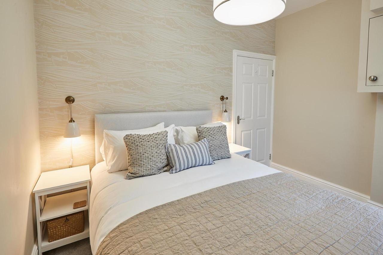 Host & - Normanby Terrace Apartment