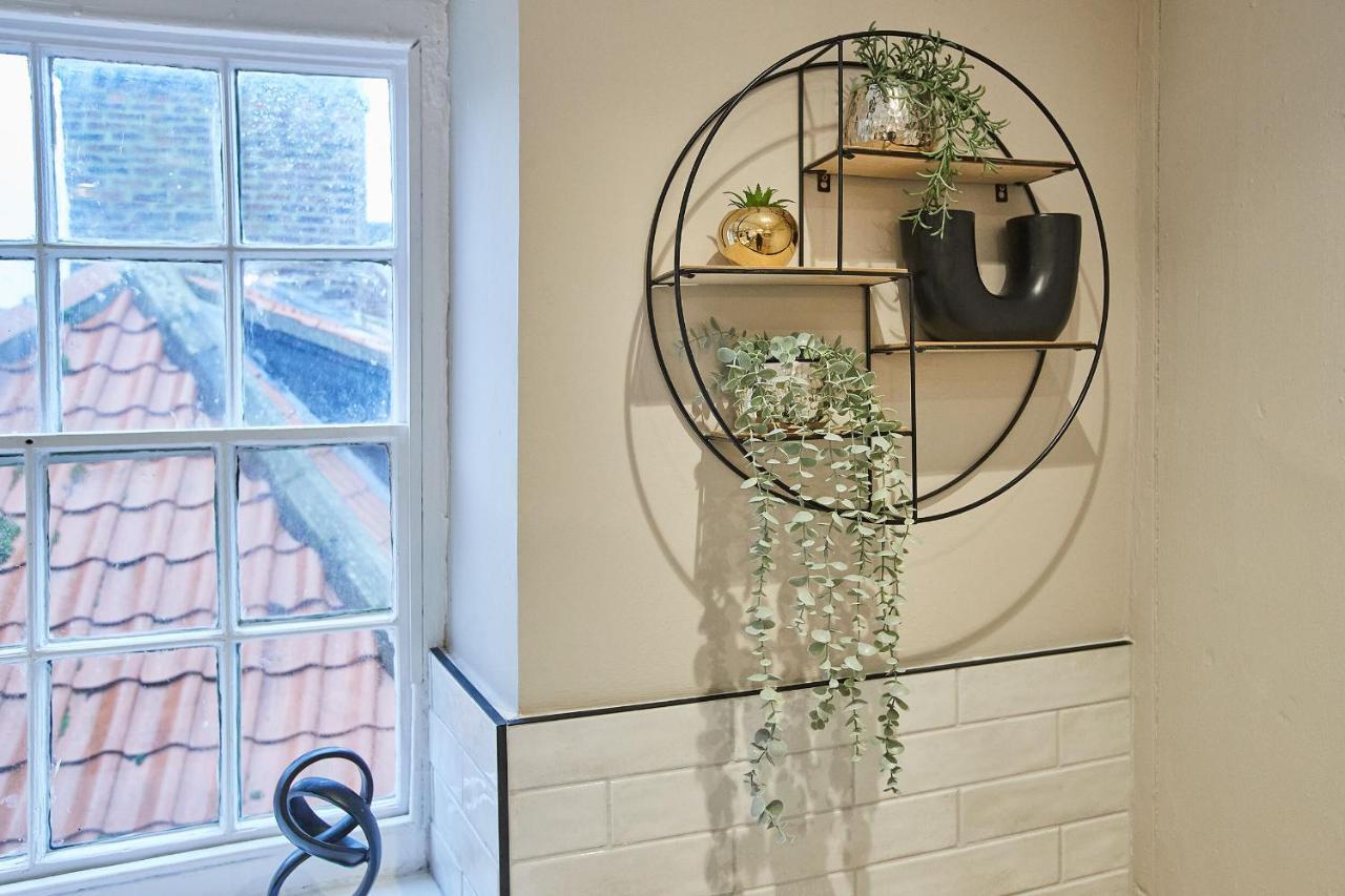 Boutique - Market Quarters Apartment