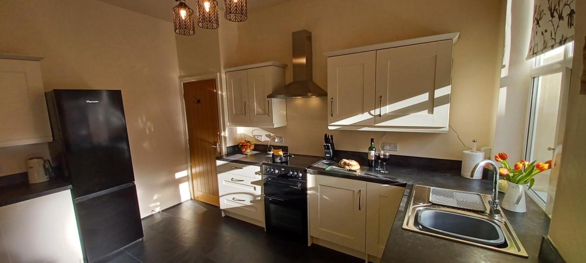 Holiday home West Cliff Townhouse With Parking *
