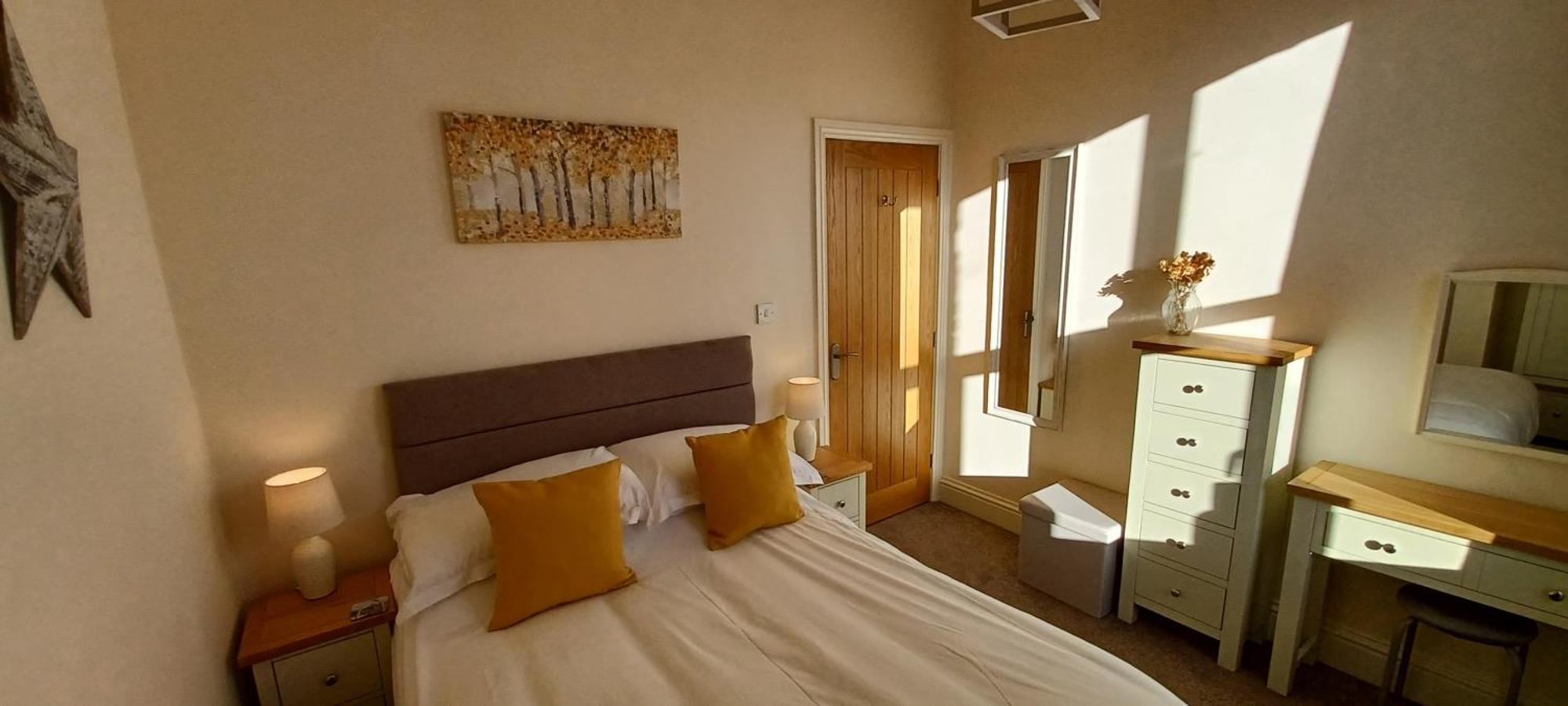 Holiday home West Cliff Townhouse With Parking