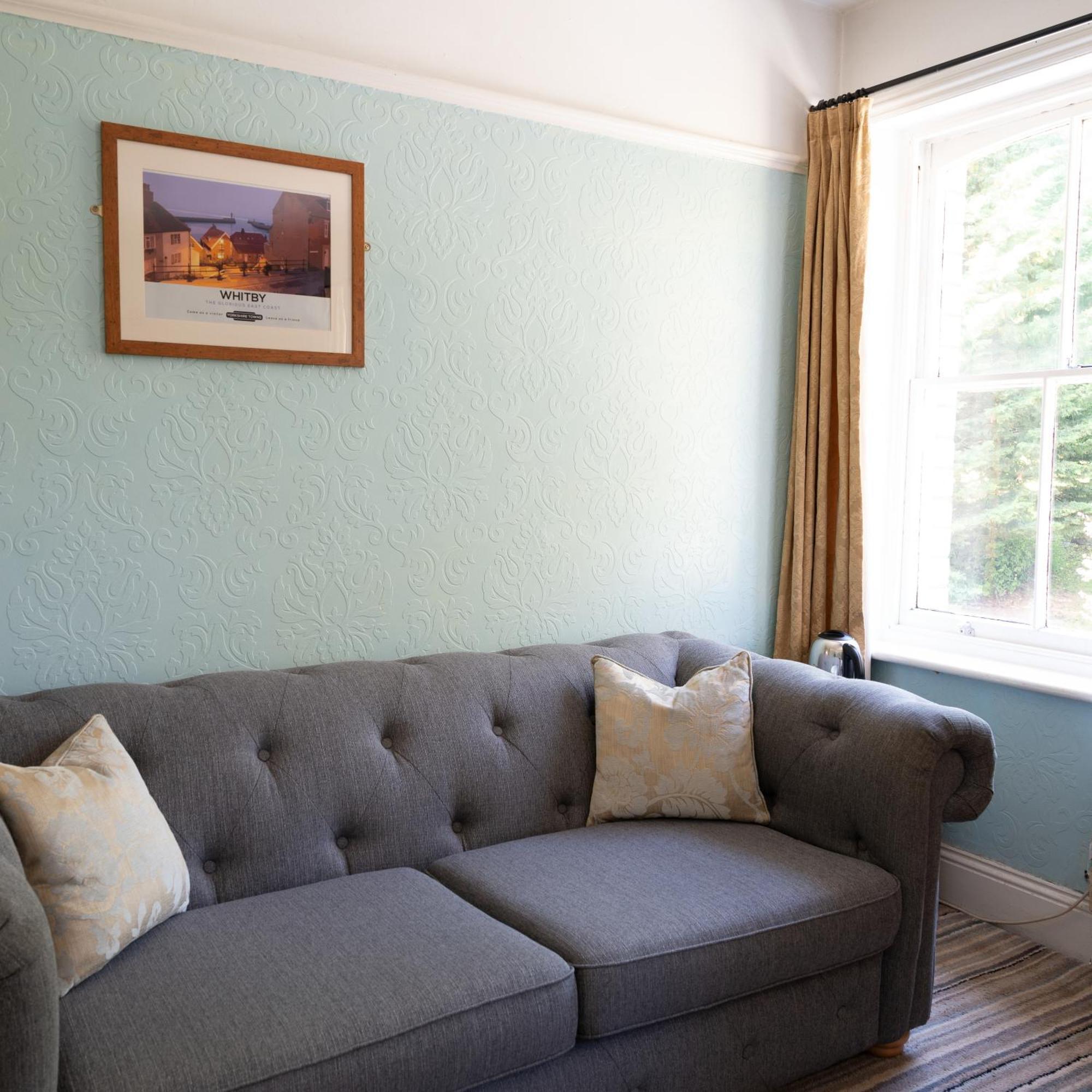 Guest house Broomfield House