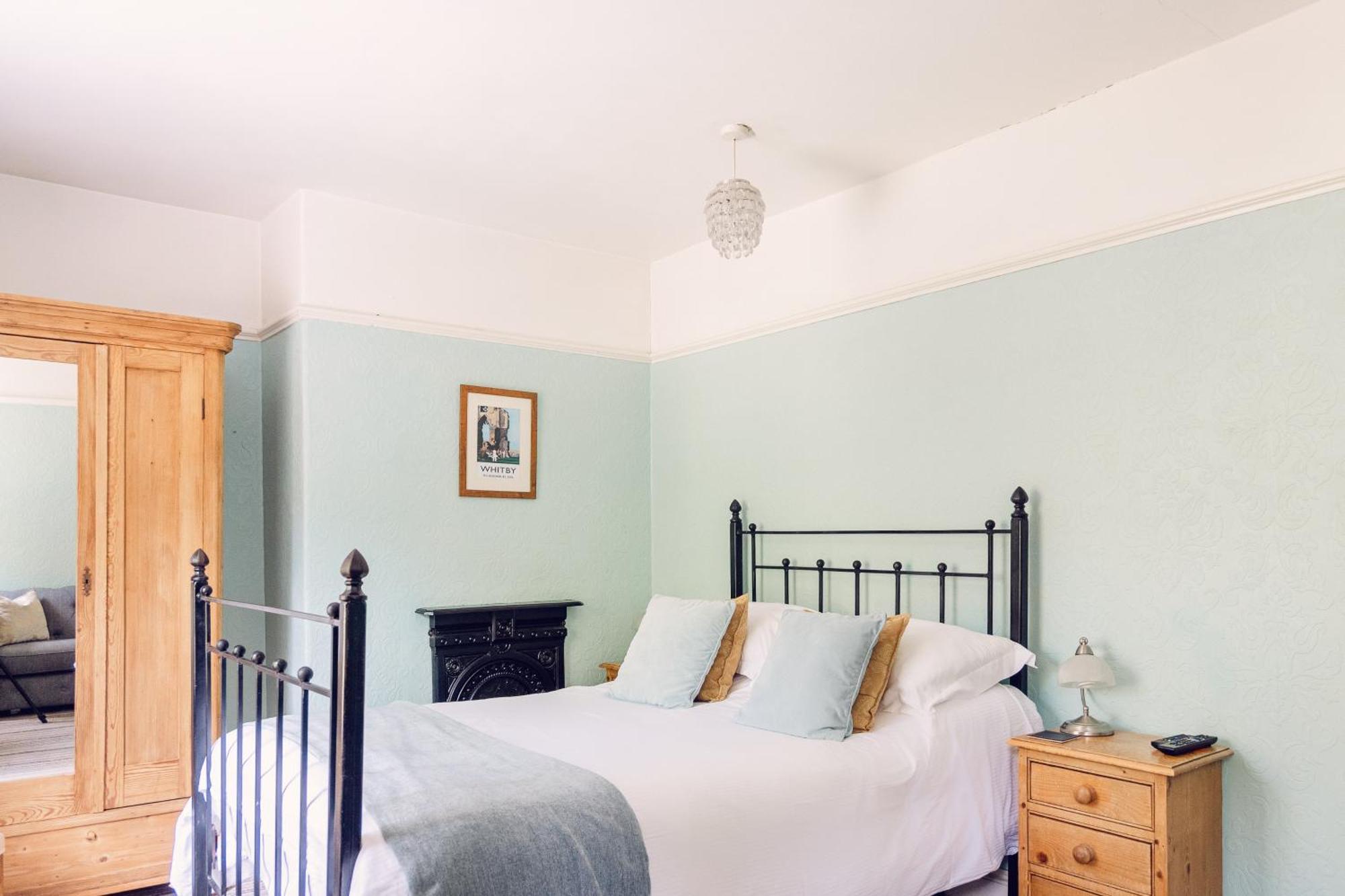 Broomfield House Guest house 3*