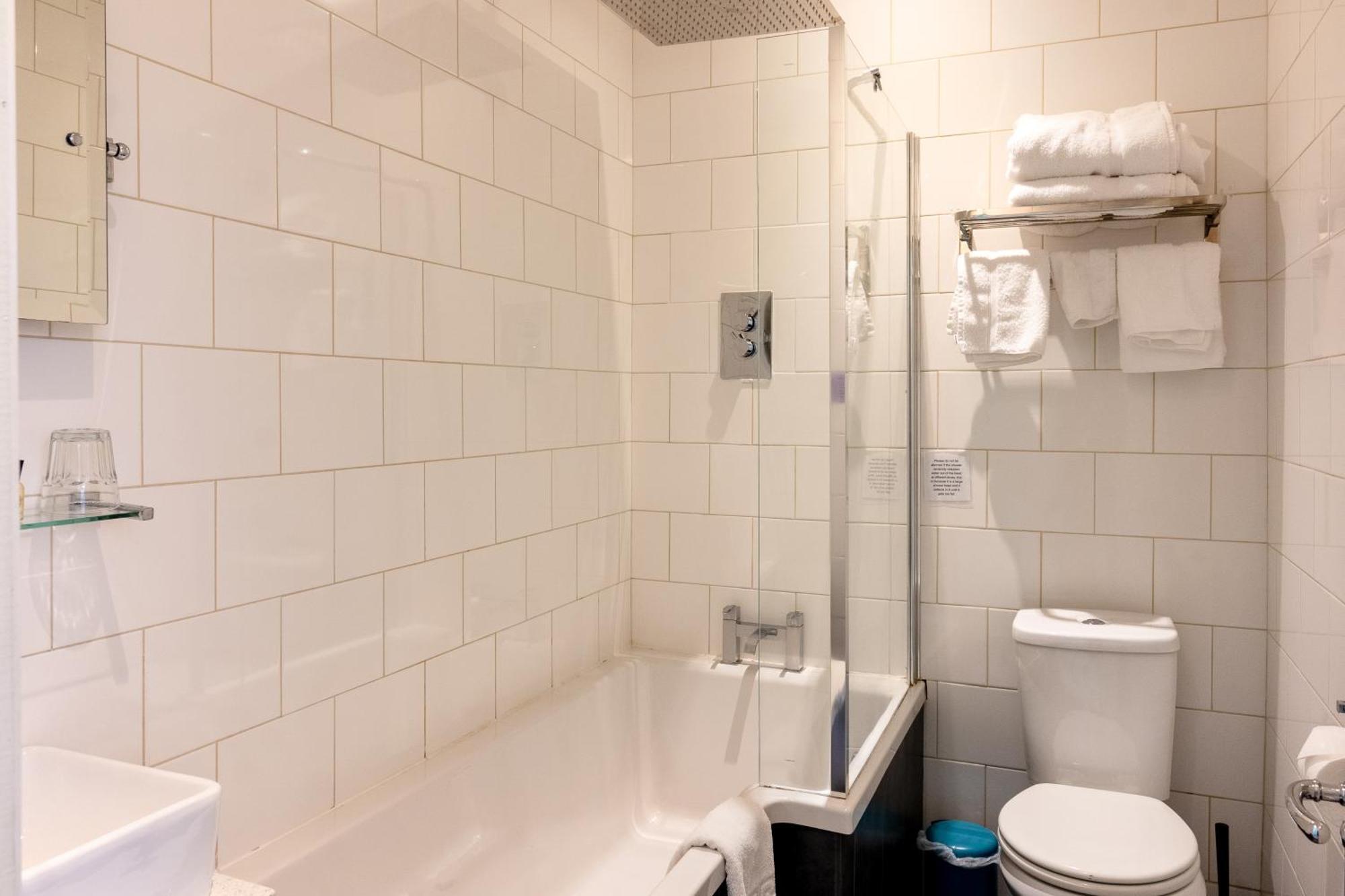 Broomfield House Guest house 3*