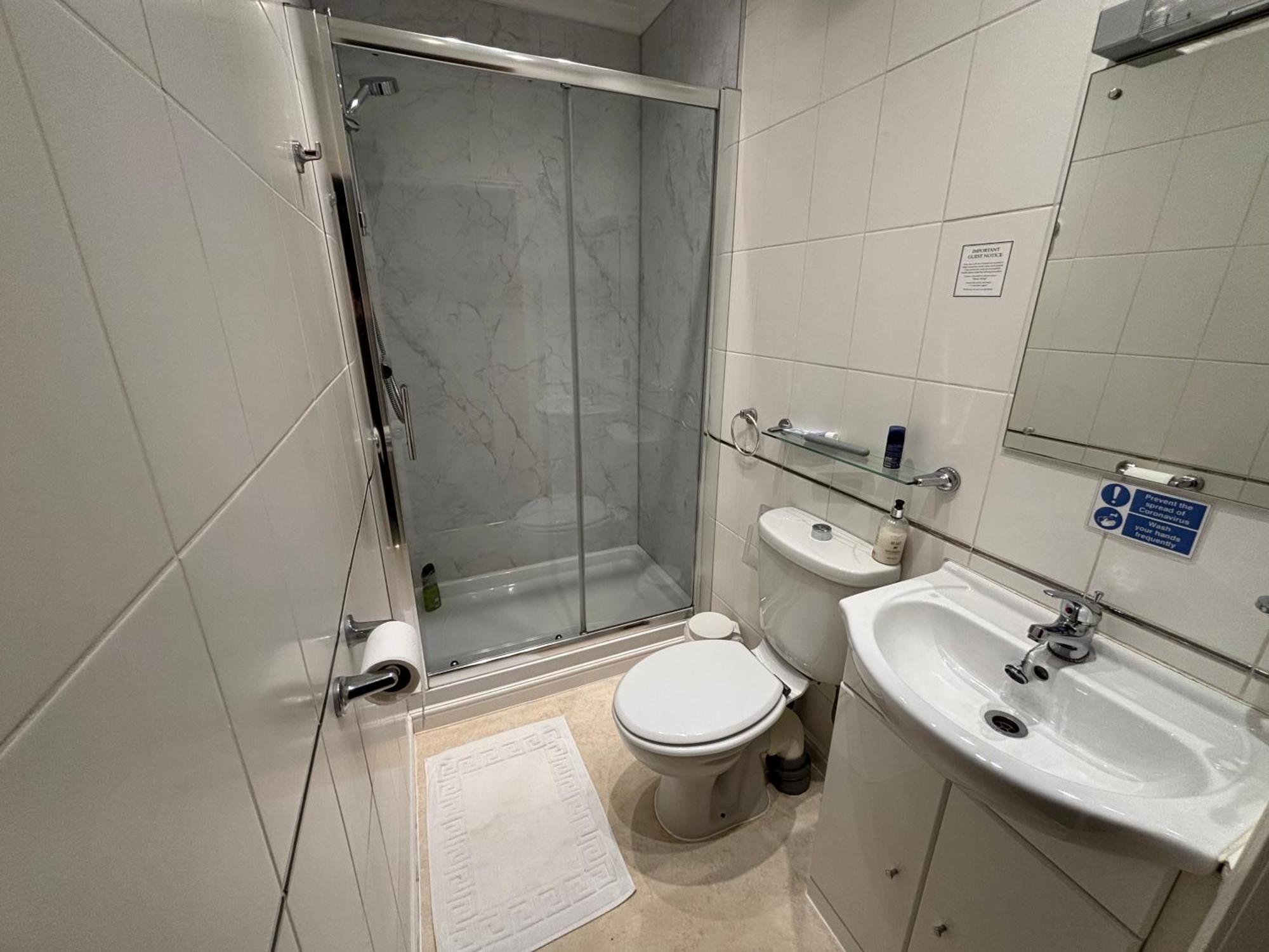 The Lansbury - Guest house 3*
