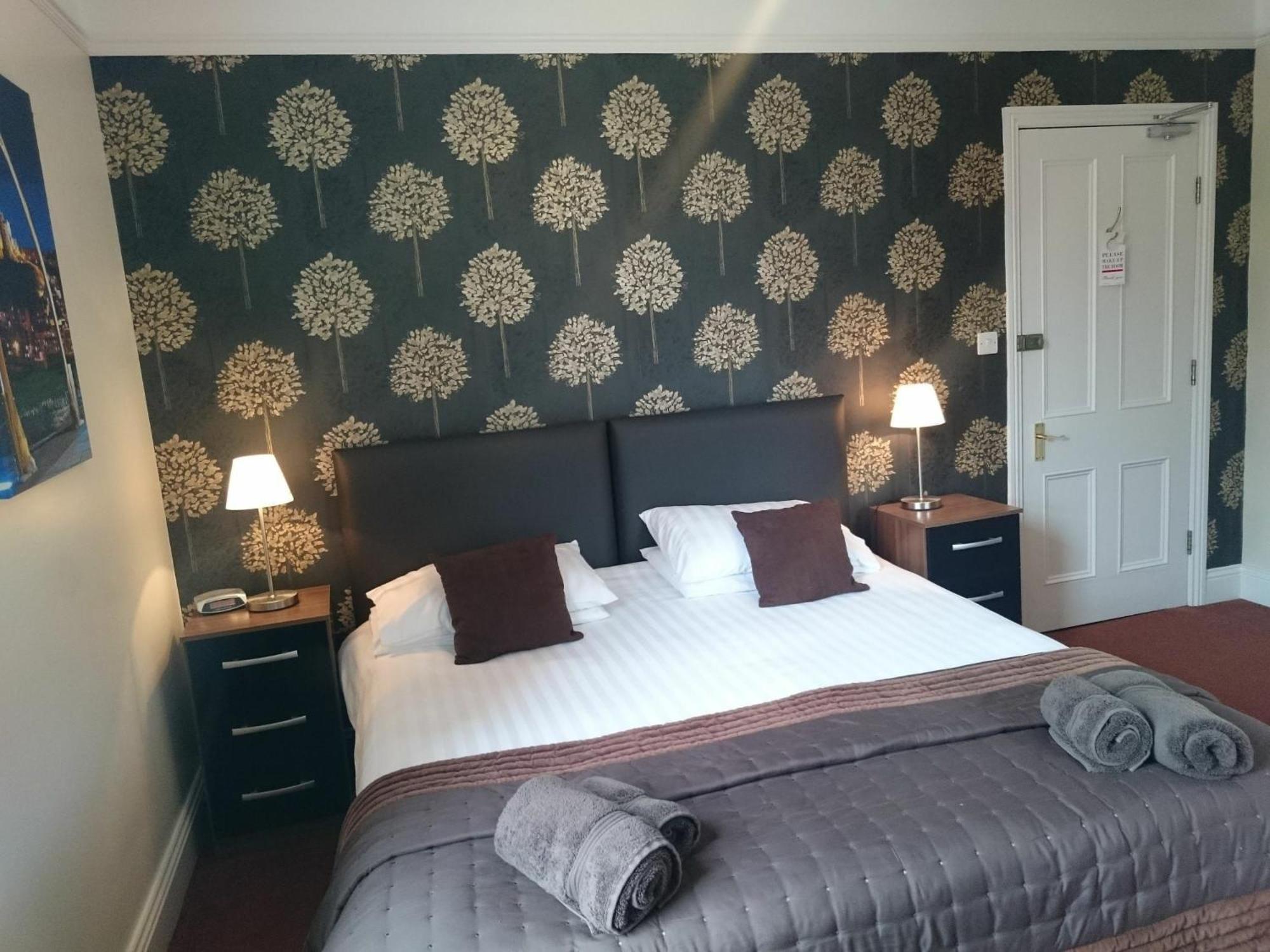 The Lansbury - Guest house