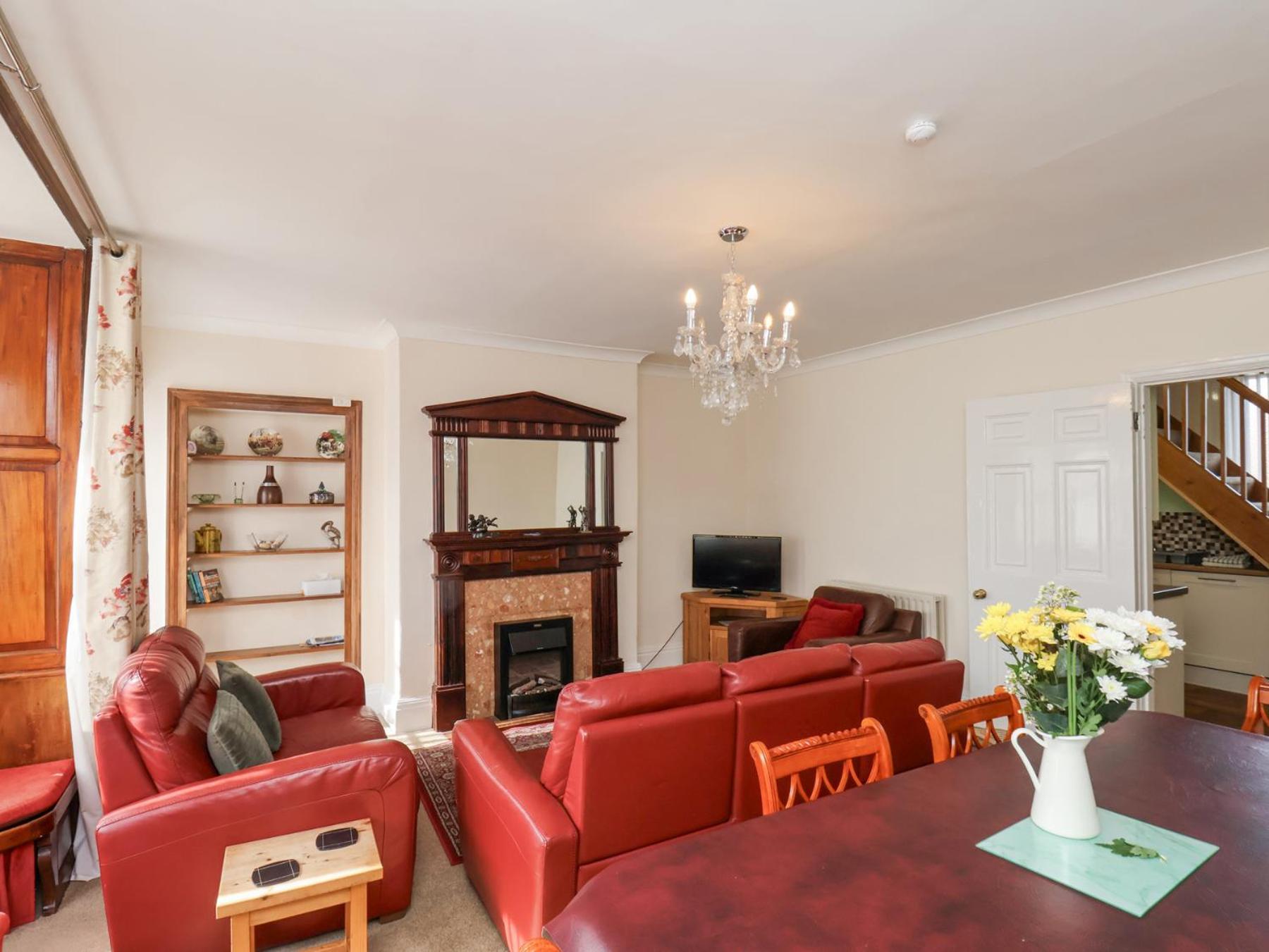 Holiday home Mayfield Manor *