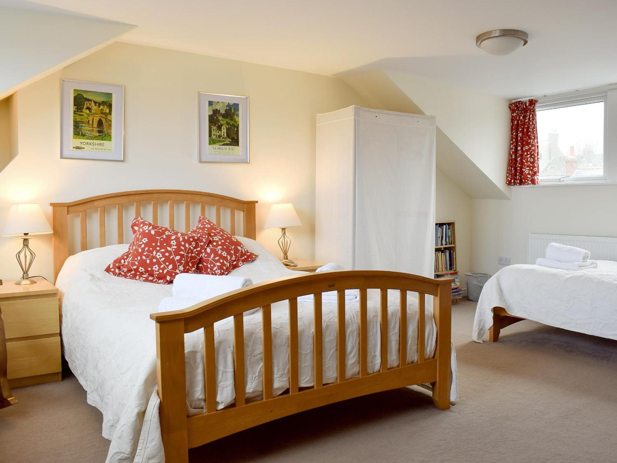 Esk View - Dc5135 Holiday home Whitby