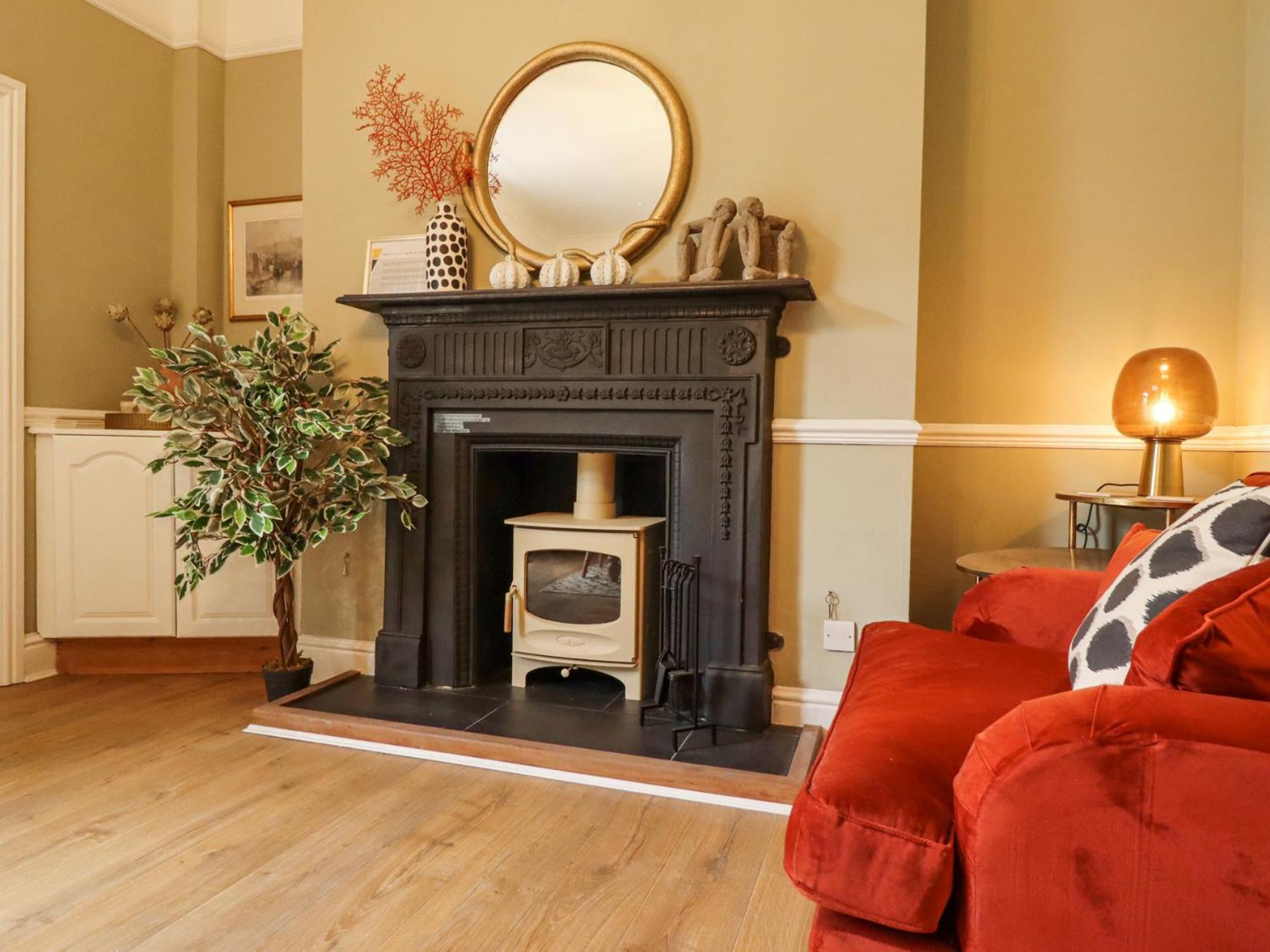 Regatta House Holiday home