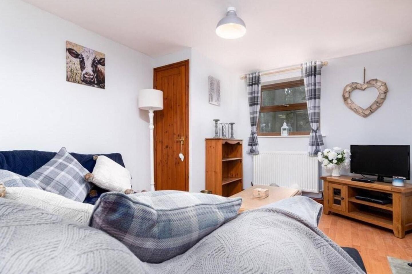 Sycamore Cottage, Falling Foss Waterfalls Holiday home Whitby