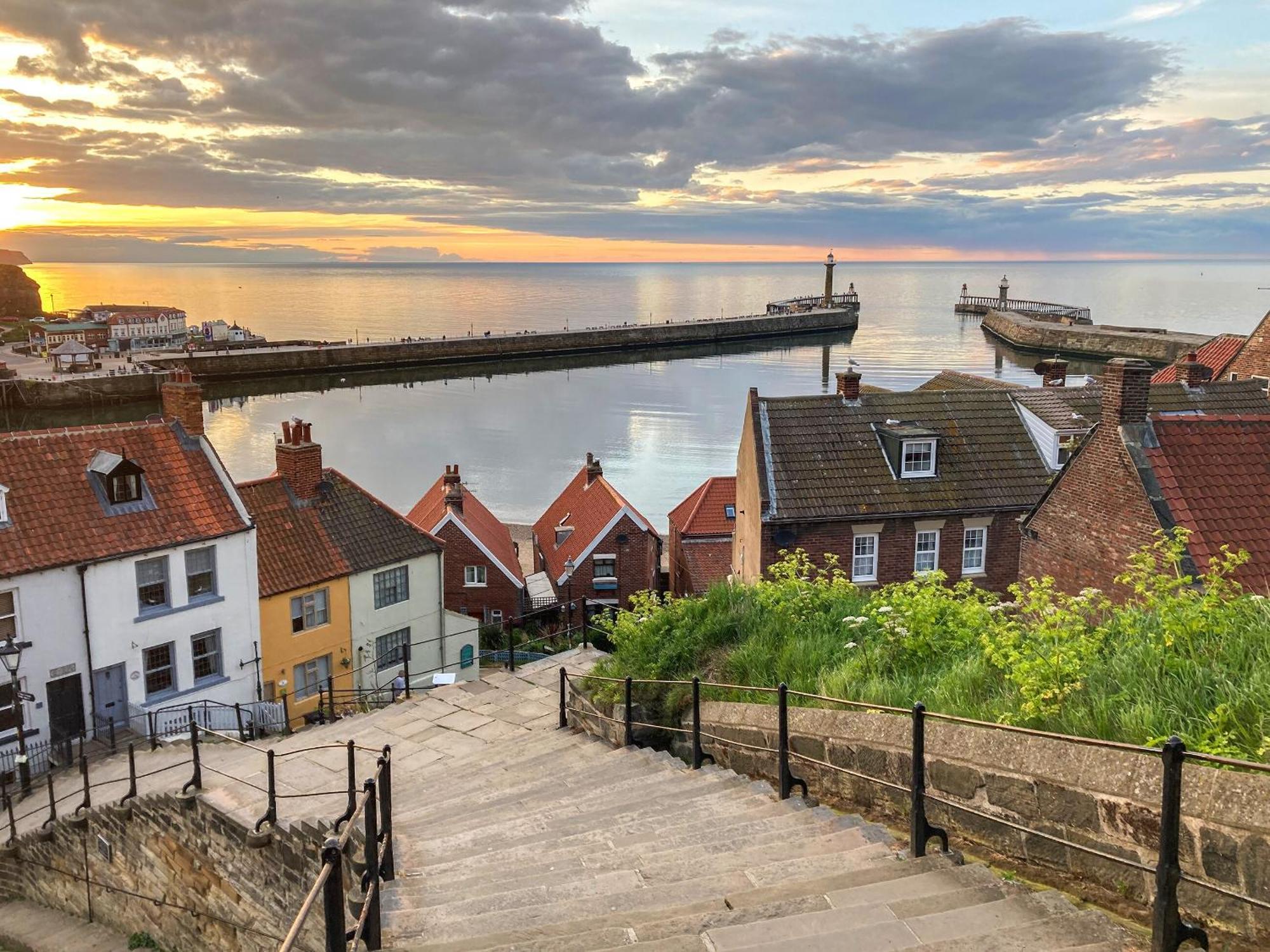 Holiday home Larpool Mews
