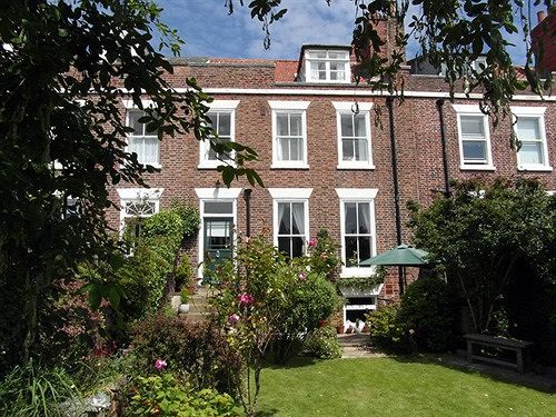 Bed & Breakfast Saint Hilda's House Whitby