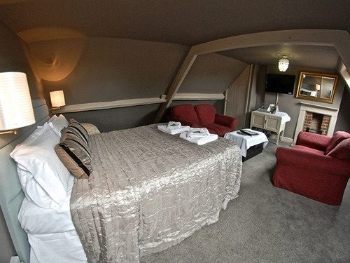 White Horse & Griffin Hotel 3*