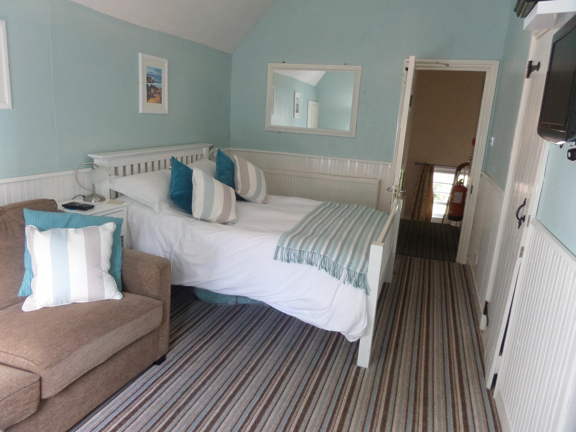 Guest house Broomfield House 3*
