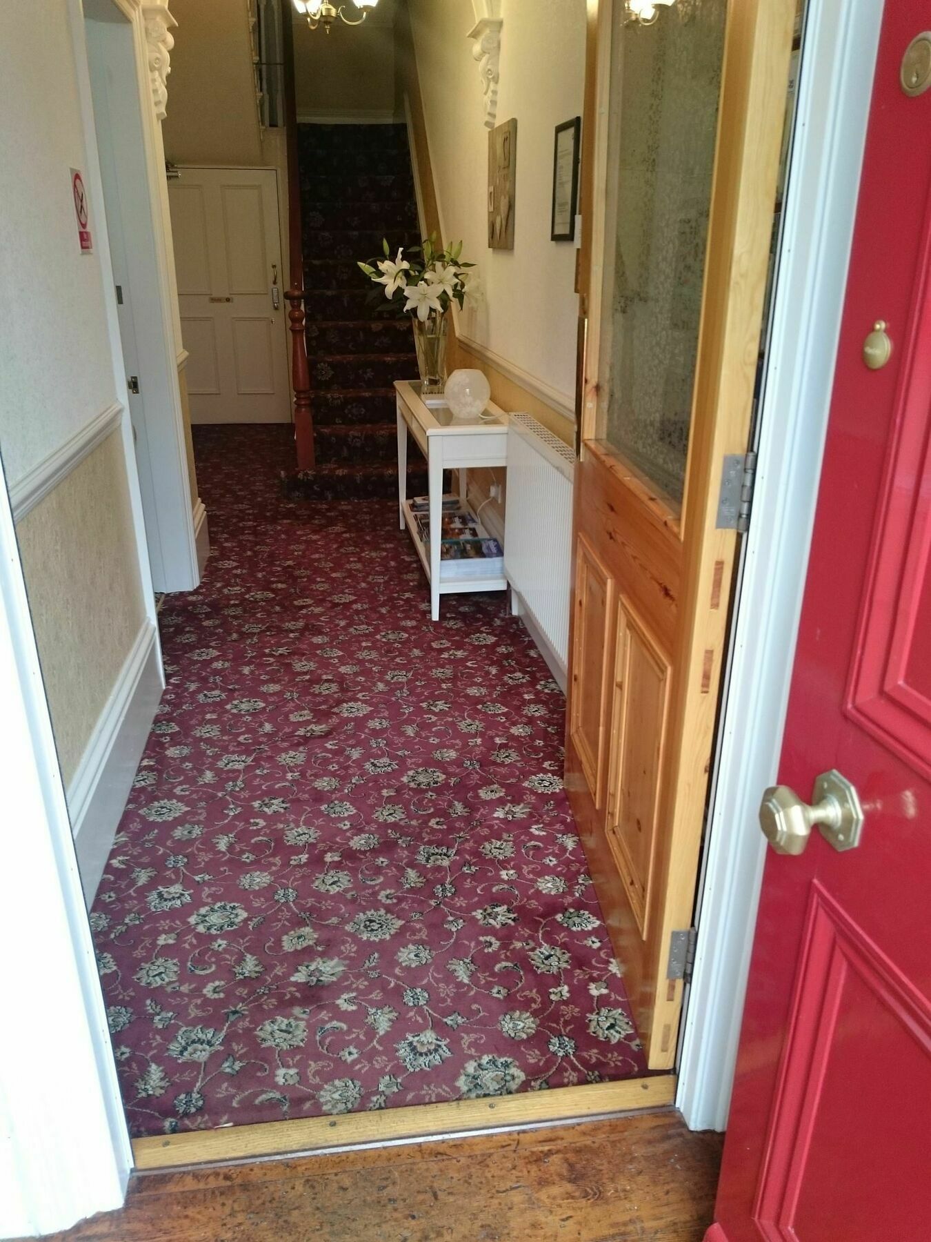 The Lansbury - Guest house 3*