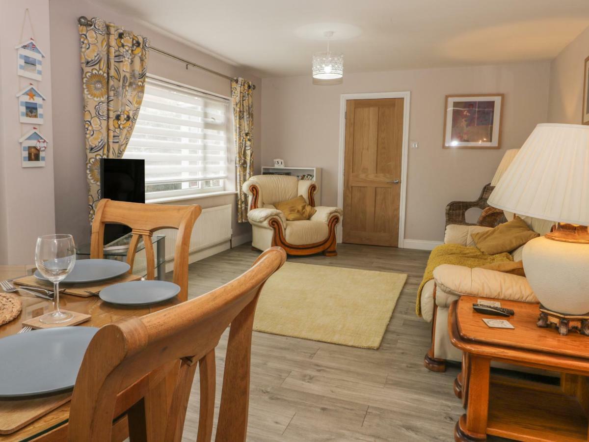 2 The Close Holiday home Whitby