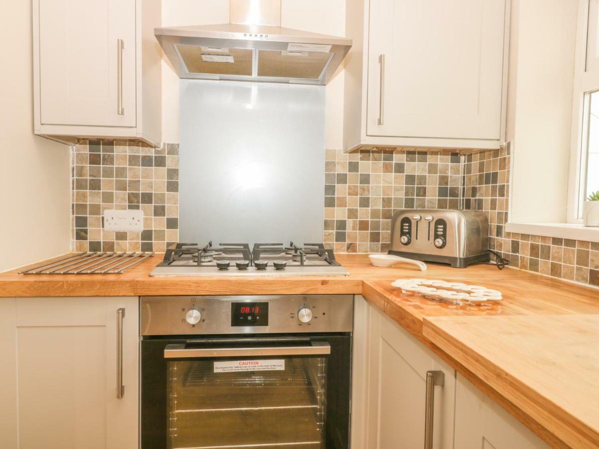 Holiday home 2 The Close Whitby