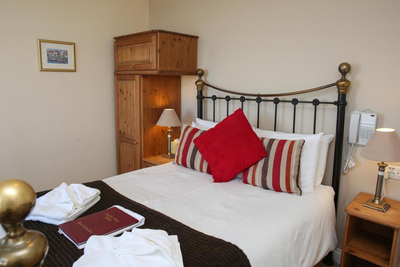 The Seacliffe - Hotel Whitby