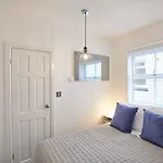 Host & Stay - Clinker Cottage