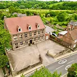 Ruswarp Hall - Whitby (Adults Only)