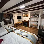 Helin\'S Cottage
