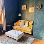 Penelopes Place