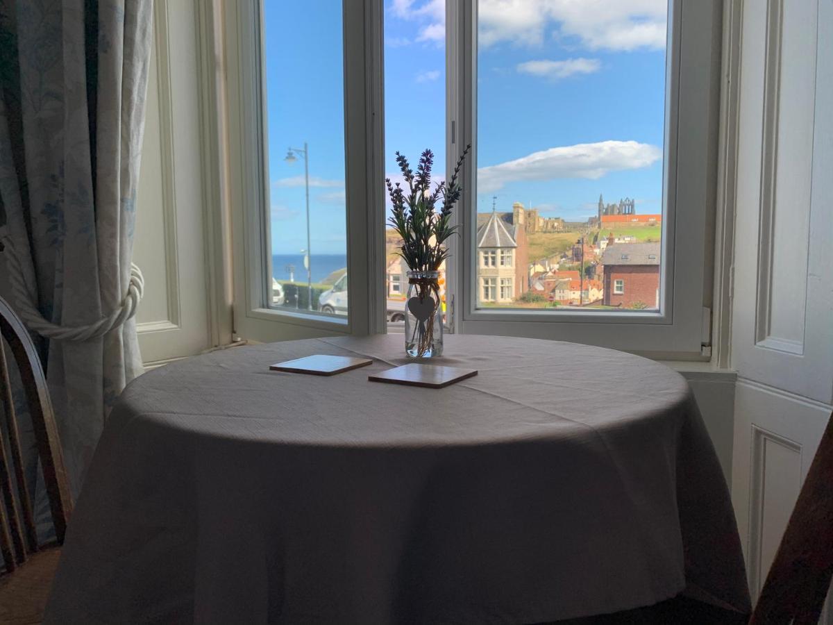 Guest house Khyber Mount Whitby
