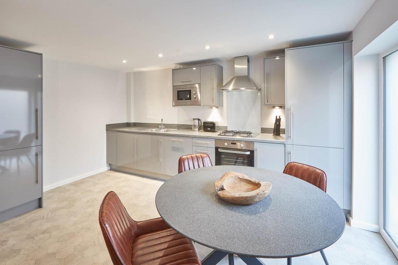 Host & - Bagdale Rise Apartment *