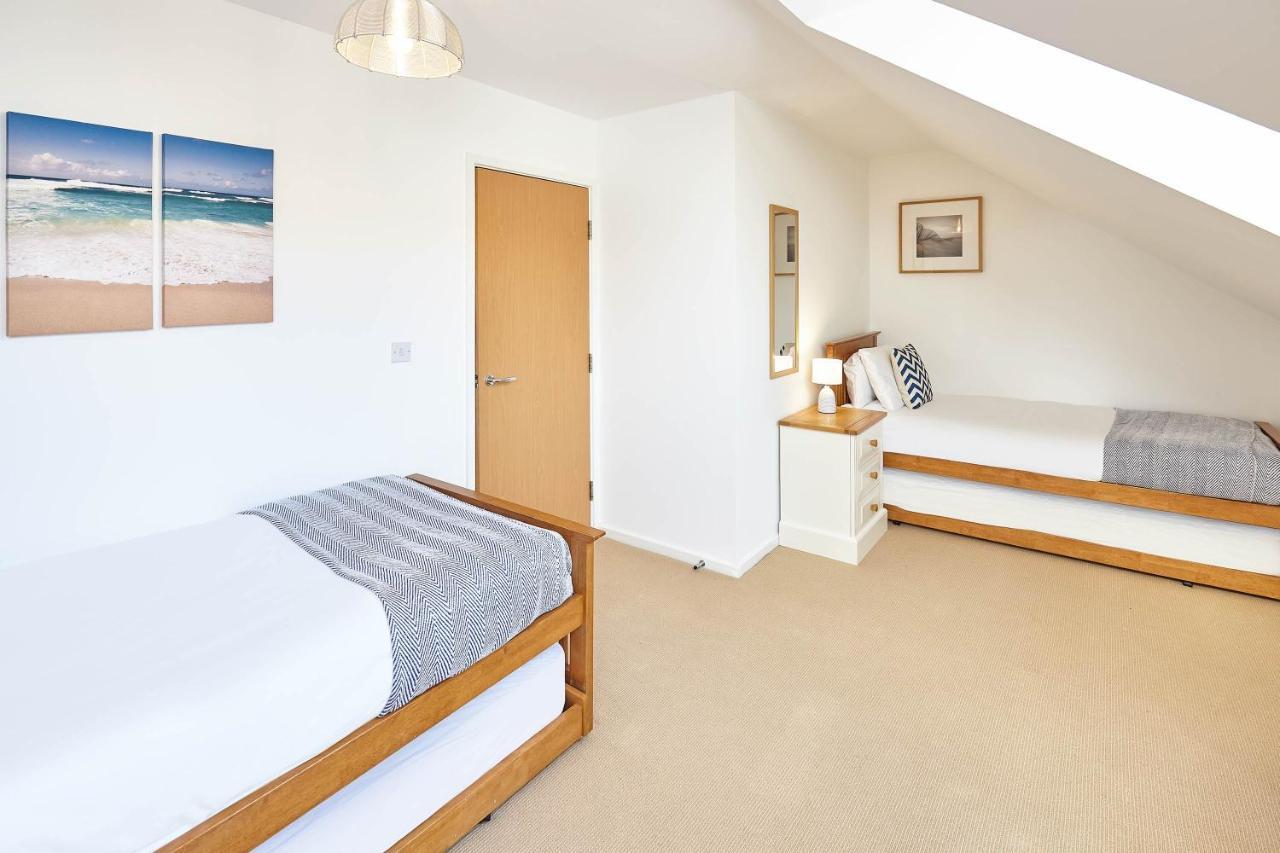 Apartment Host & - Abbey Horizon Whitby