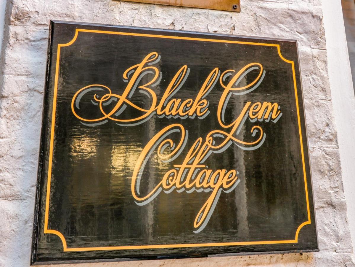 Holiday home Black Gem