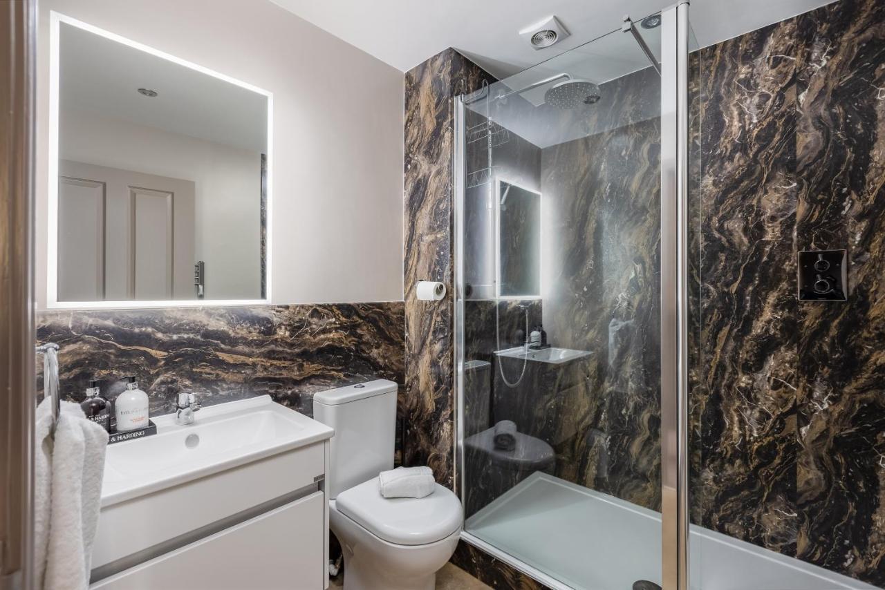 Sugar Reef: Modern Garden House With Ev Charging Near Holiday home Whitby