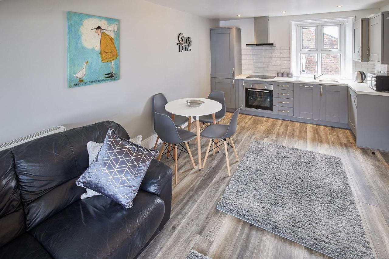 4, Khyber Apartment *