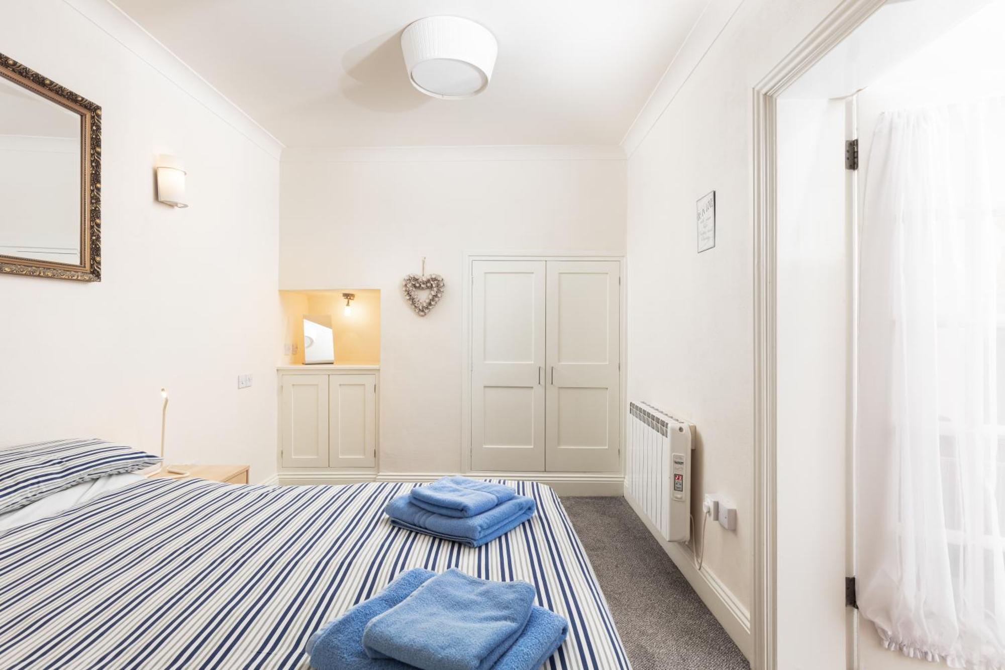 Royal Discovery Bed & Breakfast *