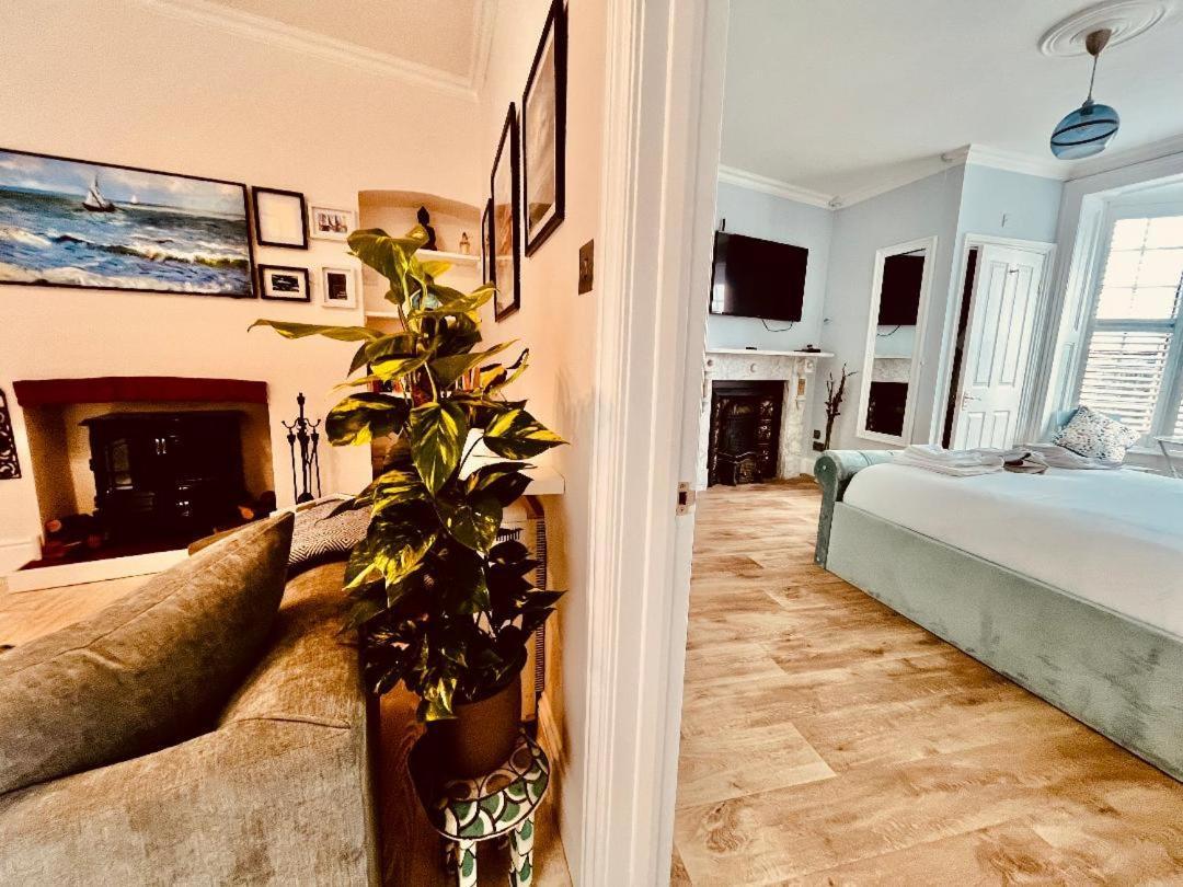 Ingleside Mews Apartment Whitby