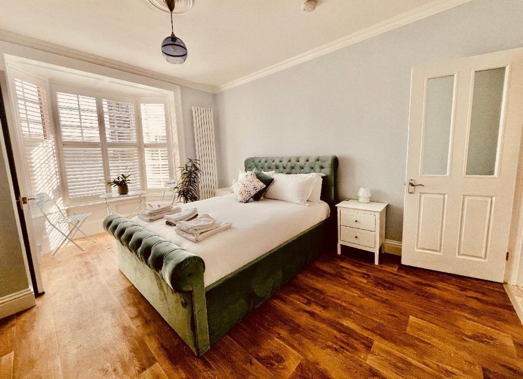 Apartment Ingleside Mews