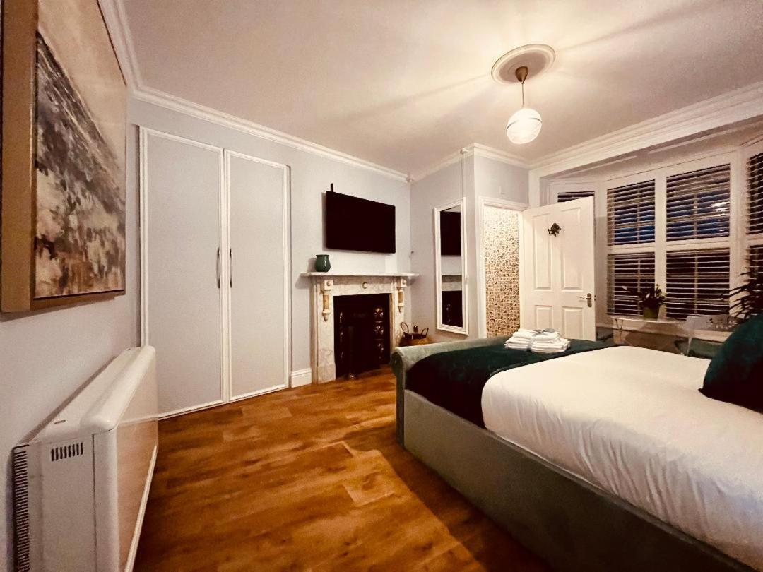 Apartment Ingleside Mews *