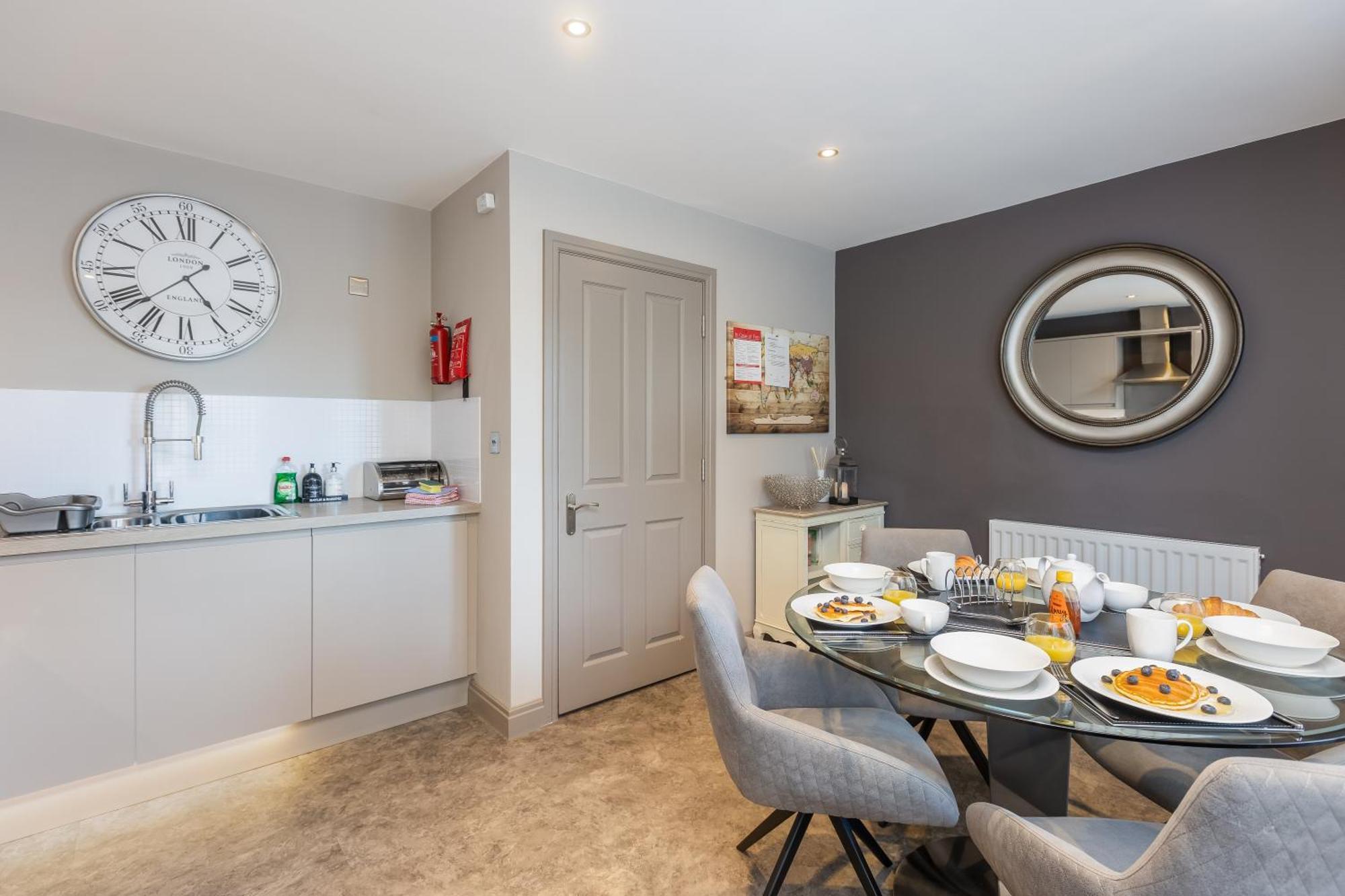 Holiday home Sugar Reef: Modern Garden House With Ev Charging Near Whitby